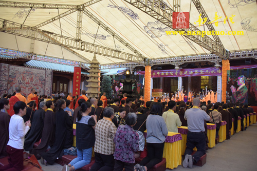 厦门南普陀寺隆重举行2015年水陆普渡大斋胜会(图79) 厦门南普陀寺隆重举行2015年水陆普渡大斋胜会(图79)